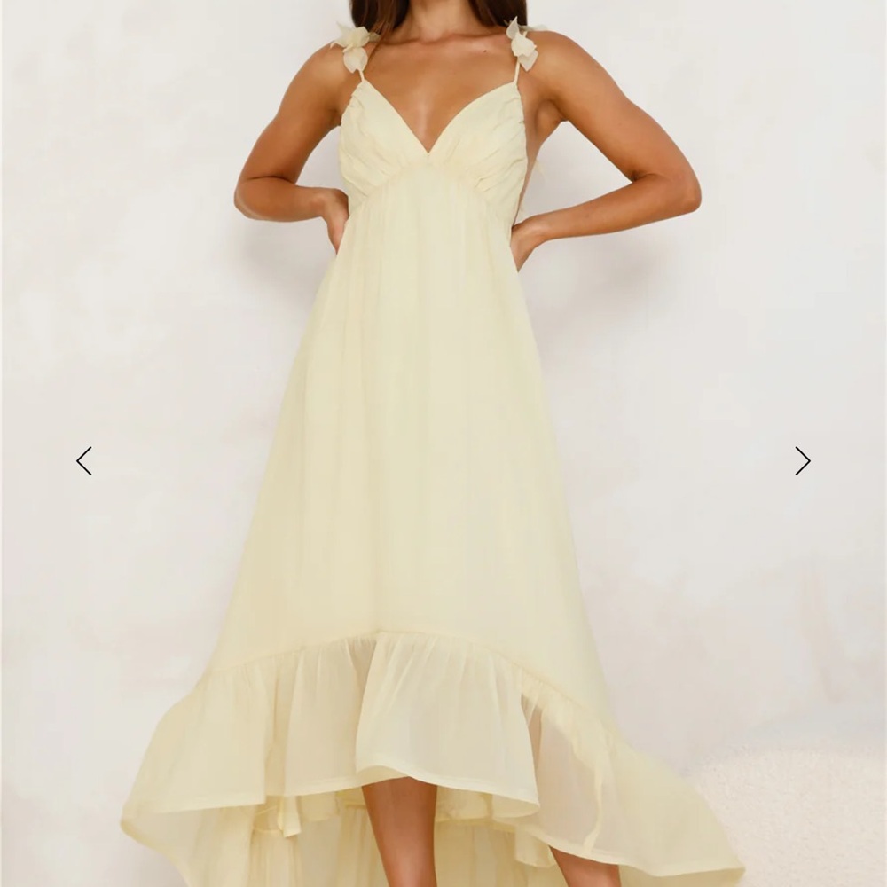 FLOATING ON FLORALS MAXI DRESS YELLOW